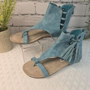 2 LIPS TOO GLADIATOR SANDAL BLUE TASSELS ZIP BACK LACE UP SIDE BOHO SUMMER 6.5
